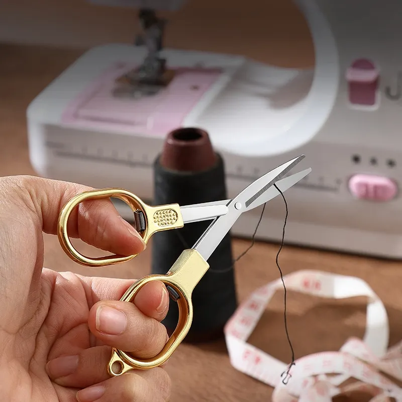 Portable mini scissors