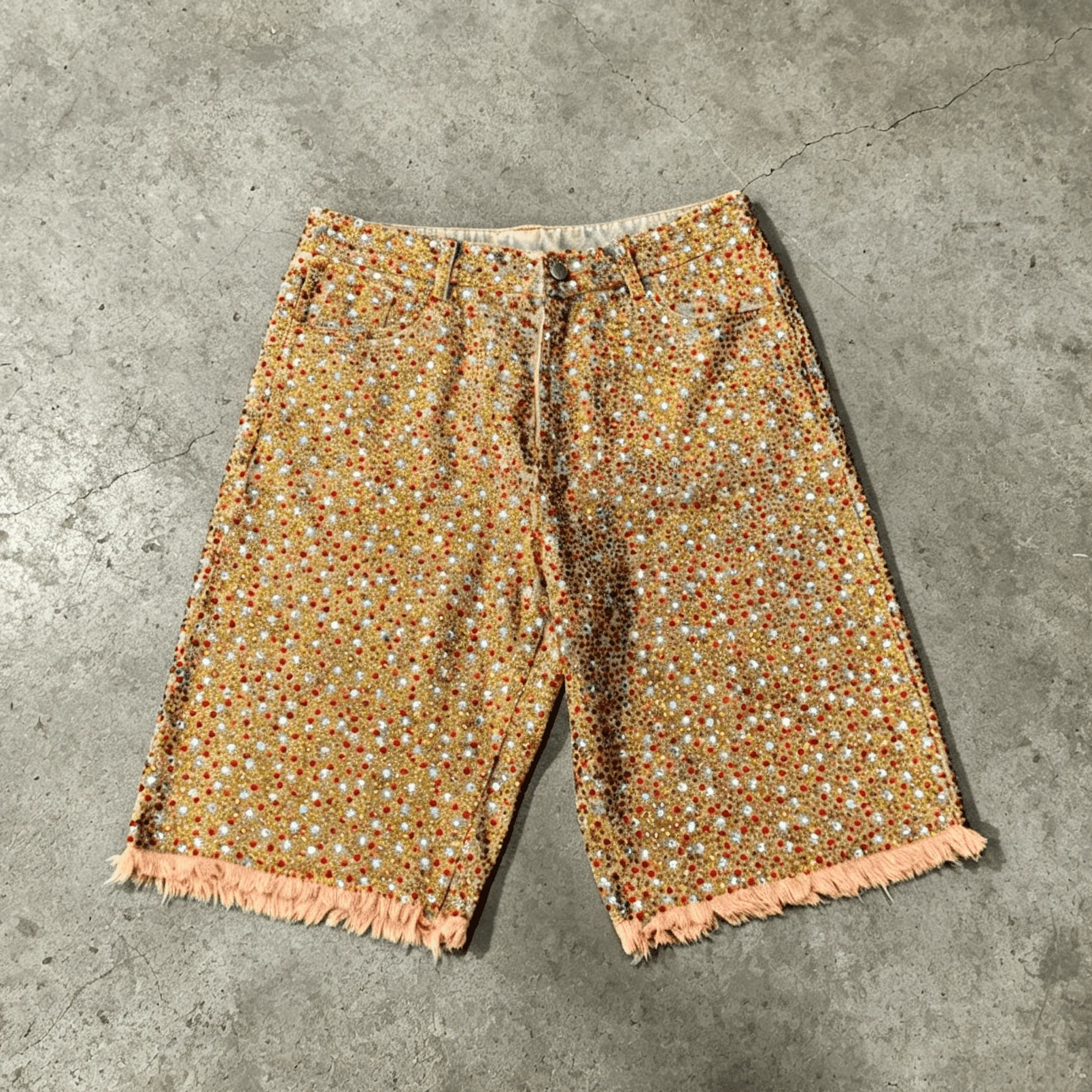 Custom Vintage Washed Denim Jorts Men Baggy Rhinestone Full Crystal Embellished Raw Fray Hem Wide Leg Streetwear Casual Shorts gallery 2