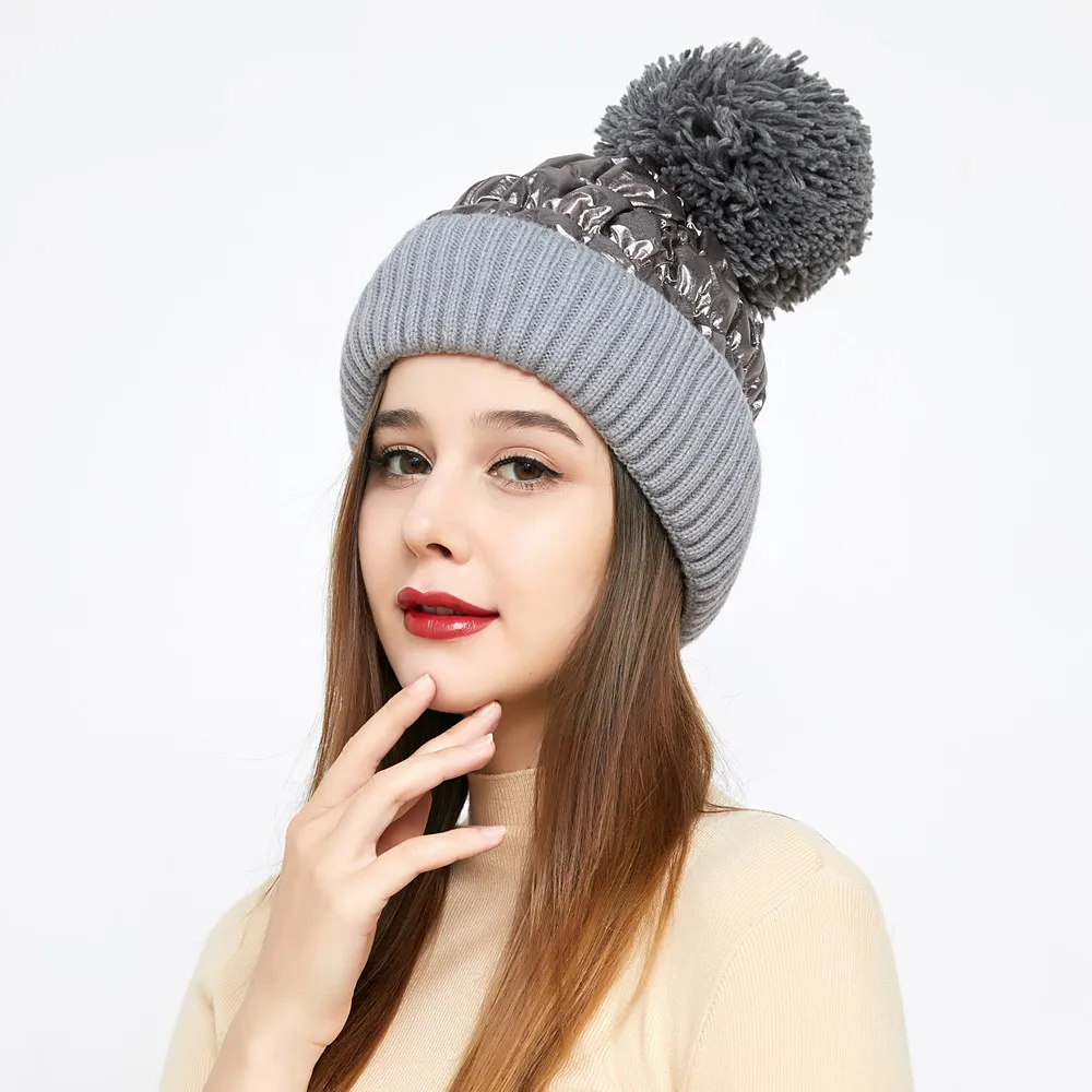 ZOYLINK Knit Hat Ladies Winter Warm Chunky Knitted Cap Bobble Hat Beanie Headwear with Pom Pom for Women Girls 