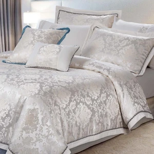 2026 Best Selling China Factory Wholesale Comforter Set