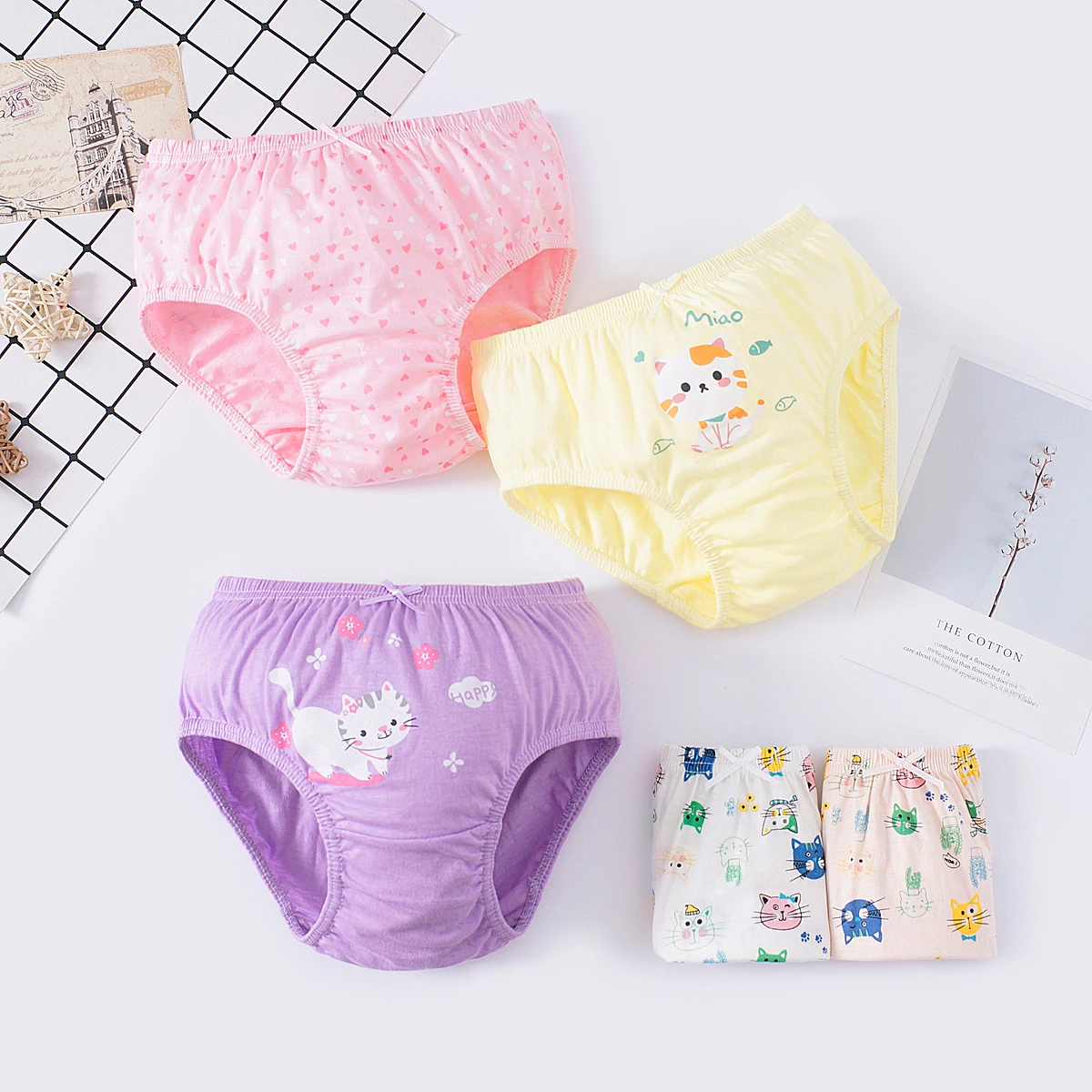 5 Flowers underwear, Girl