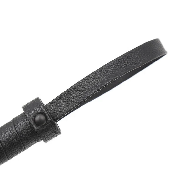Fouet Bondage BDSM 42 Cm - Cuir PU - Noir - Accessoire Jeu érotique - Neuf Sous Emballage