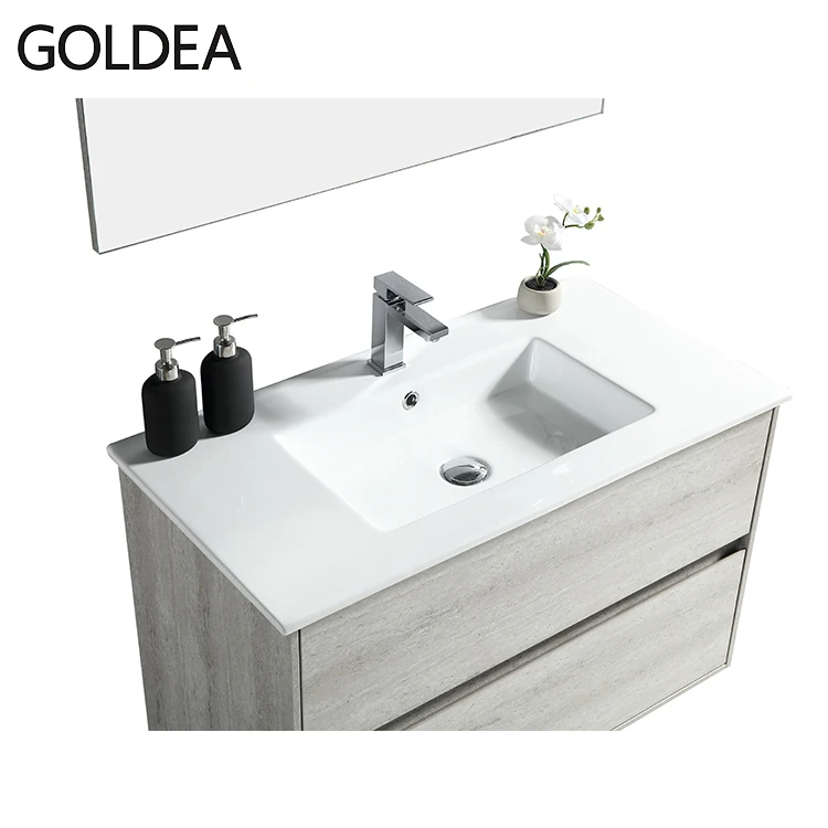 Недорогой шкаф для ванной комнаты в европейском стиле