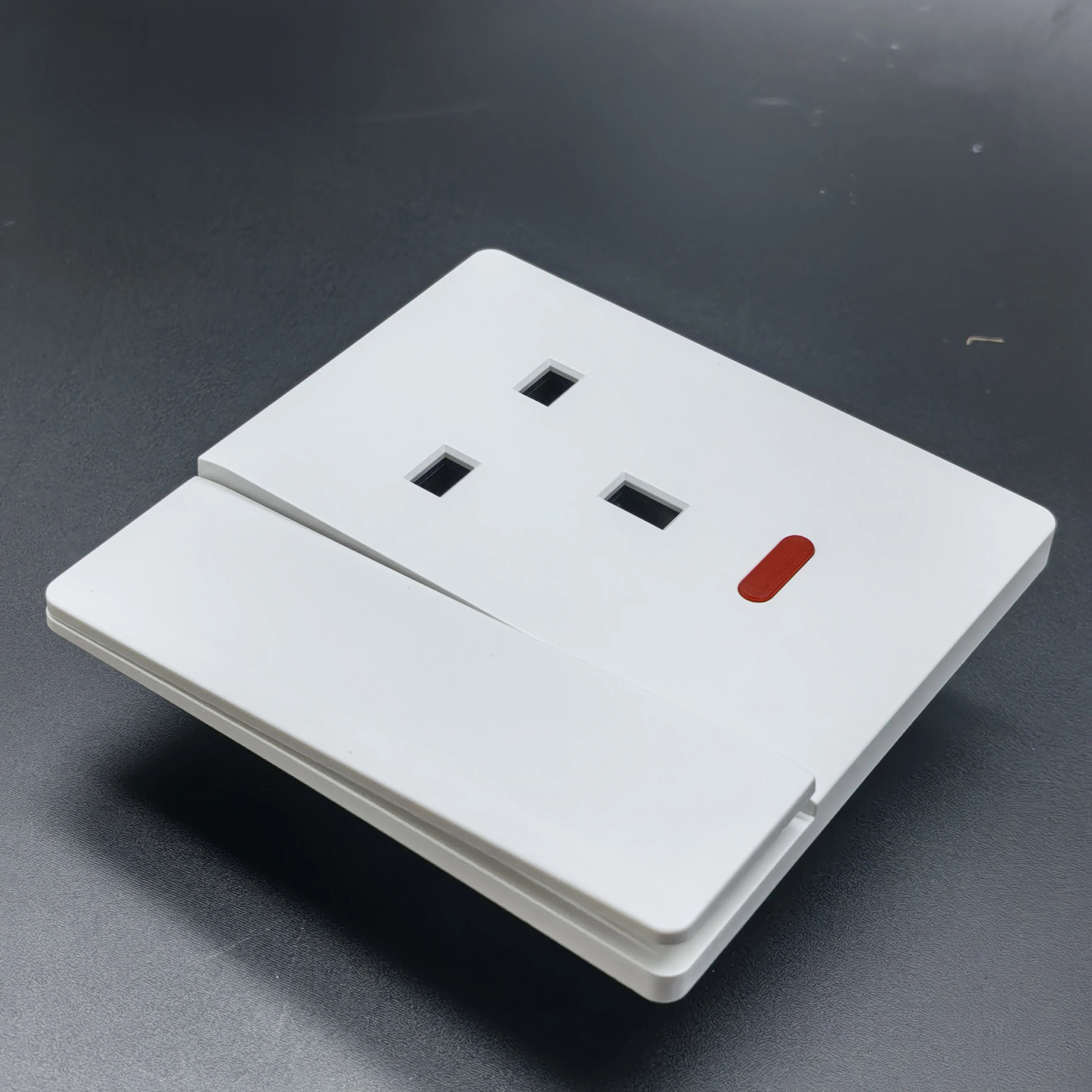 UK Standard New Design Super-thin Switches and Sockets 13A Electrical Wall Socket With Neon