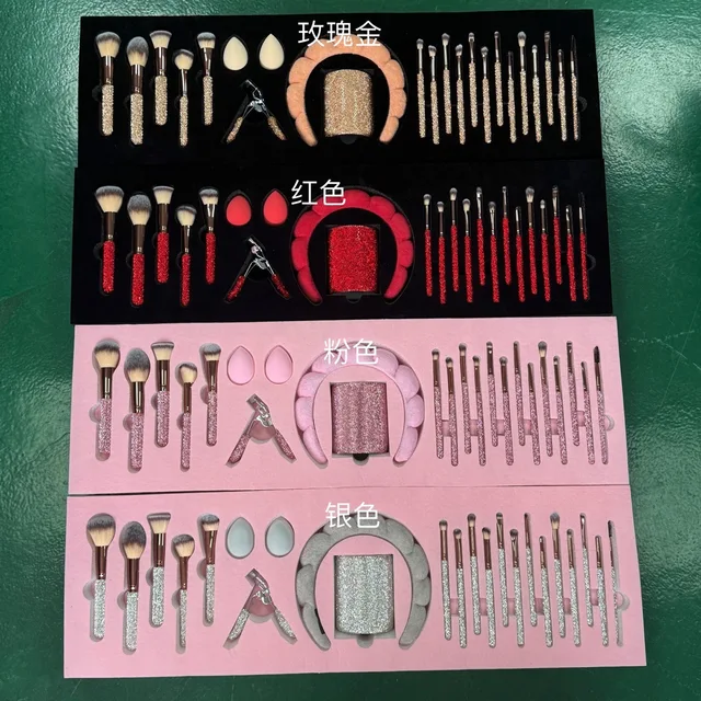 Diamond Bling Makeup Brushes Set 18 Diamond Makeup Brushes, Diamond Buckets, Hair Bands, Eyelash Clips, 23pcs Makeup Tools Set