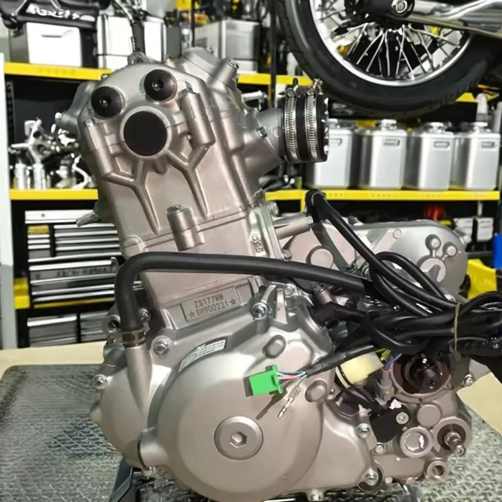 Zongshen-250cc-4-Valve-Engine-