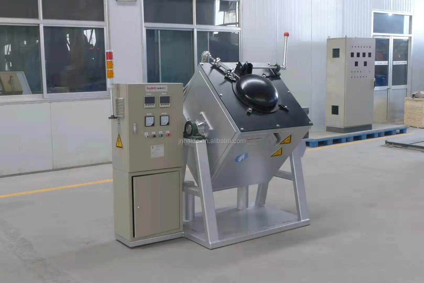 Lab University Testing 50 KG Aluminum Melting Holding Crucible Furnace for Aluminum Ingot