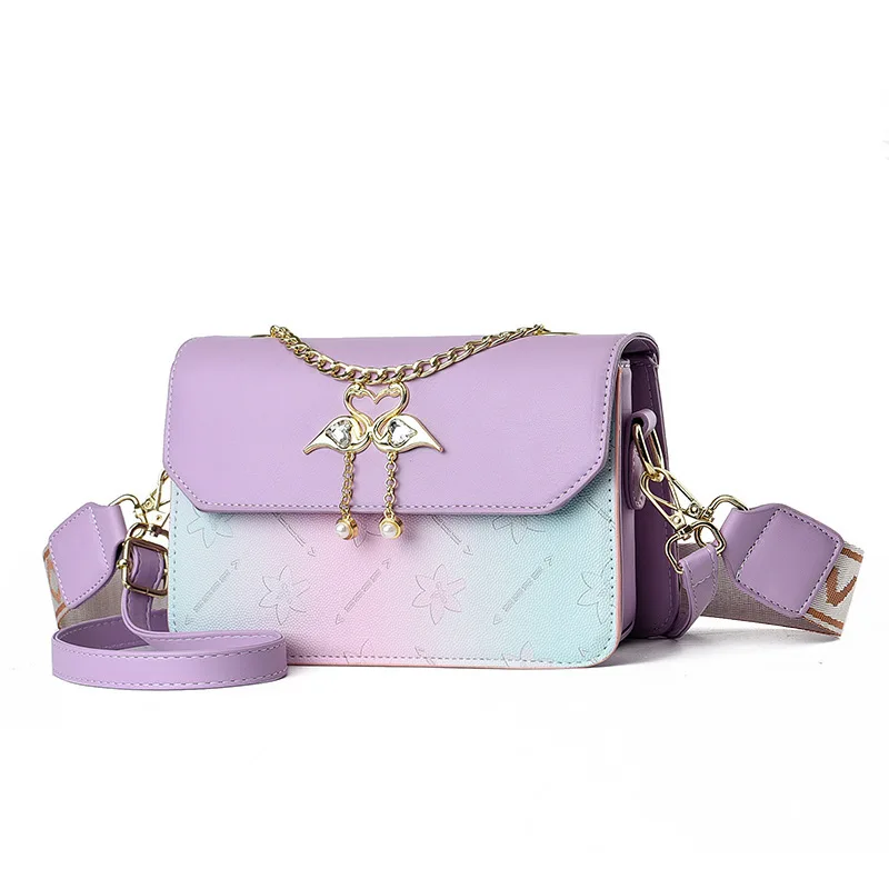 2024 New Women's PU Shoulder Bag with Western Style Simplicity Forest System Chain Decoration Swan Ornament