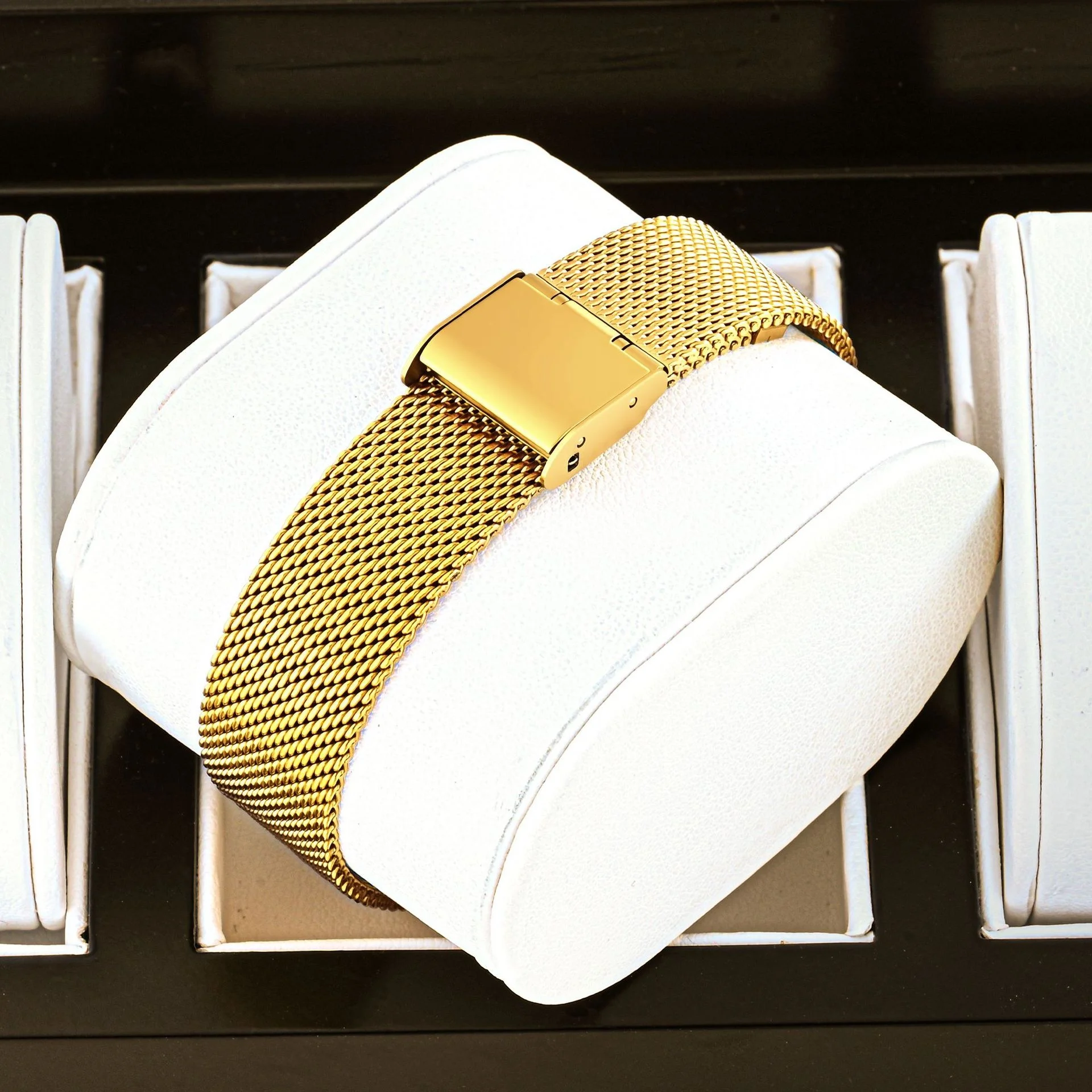 Rectangular Diamond Quartz Women's Watch OM-800070