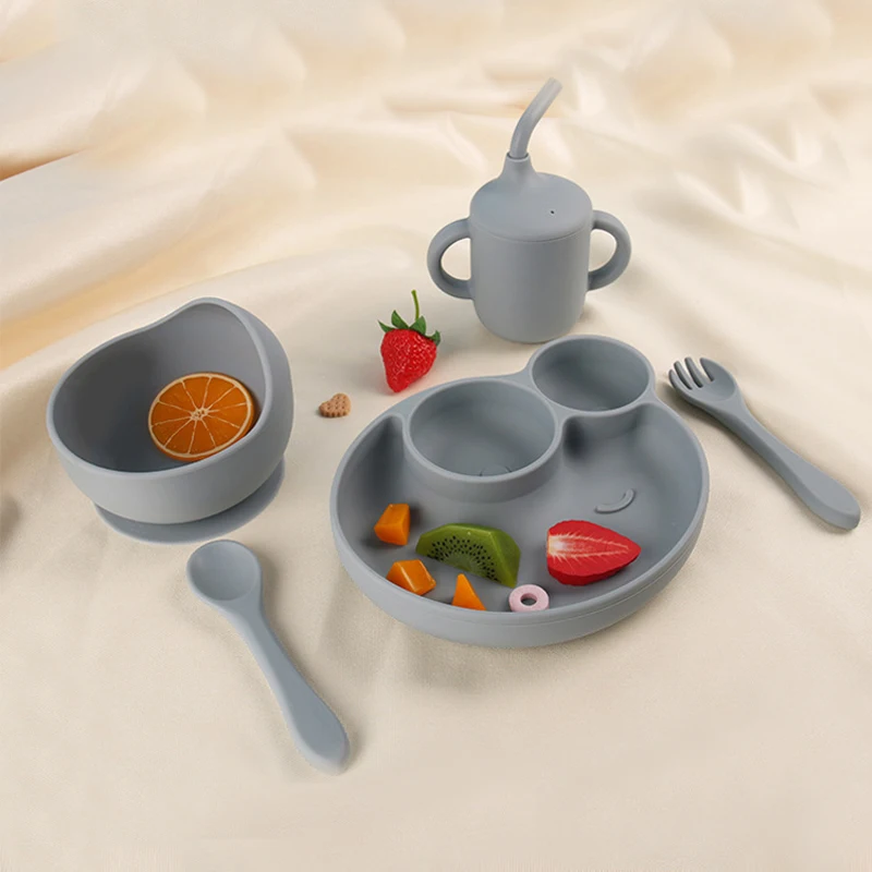 BPA Free Silicone Baby Feeding Set Custom ODM OEM Support Includes Bib Suction Bowl Training Spoons Plastic Products for Baby