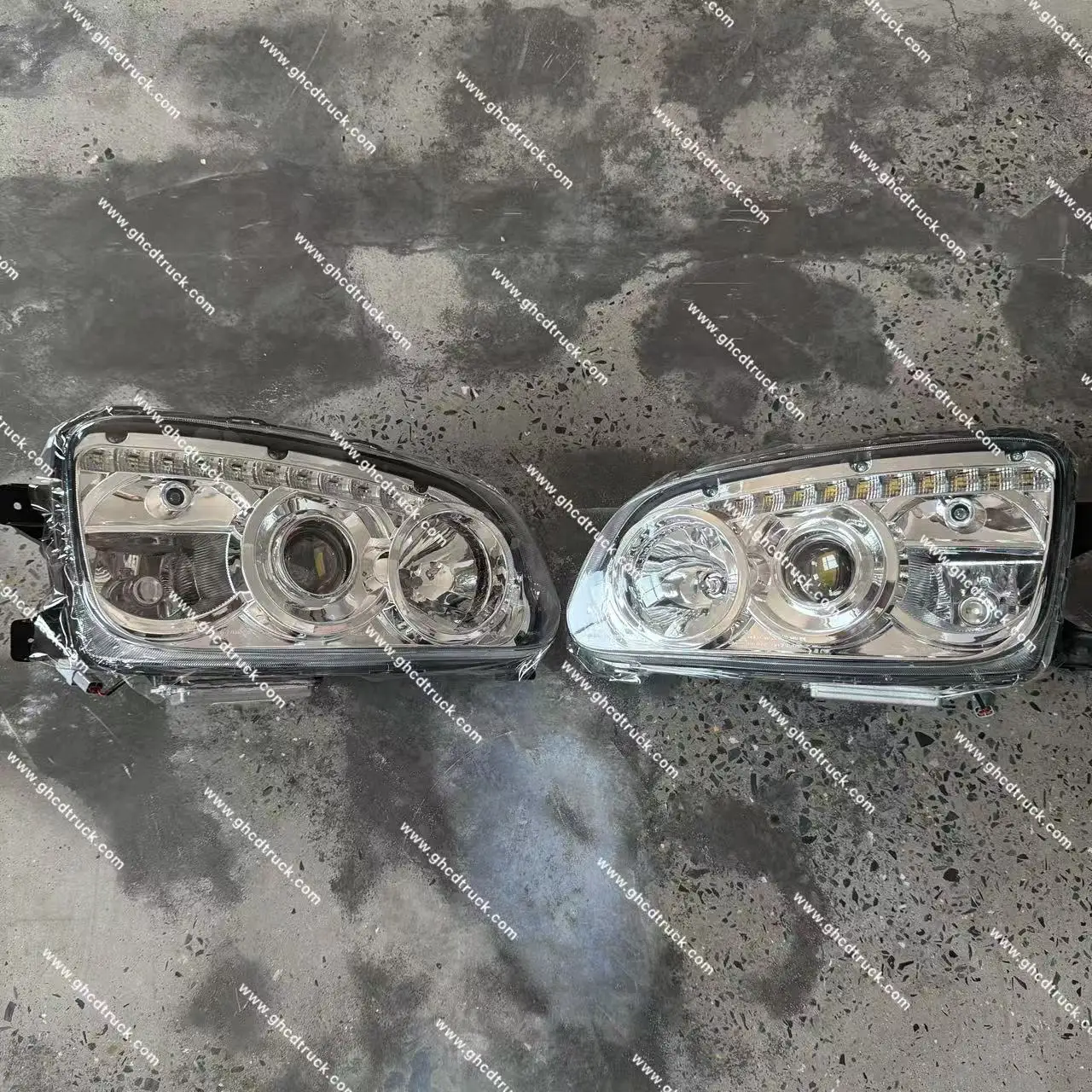 product ghcd high quality control head lamp lh rh for hino mega for mega 500 truck spare body parts126-0