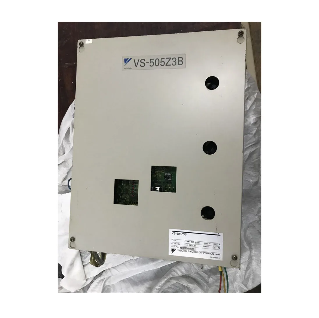 Yaskawa CDMR-Z3B VS-505Z3B 90KW 460V 180A Servo Drive| Alibaba.com