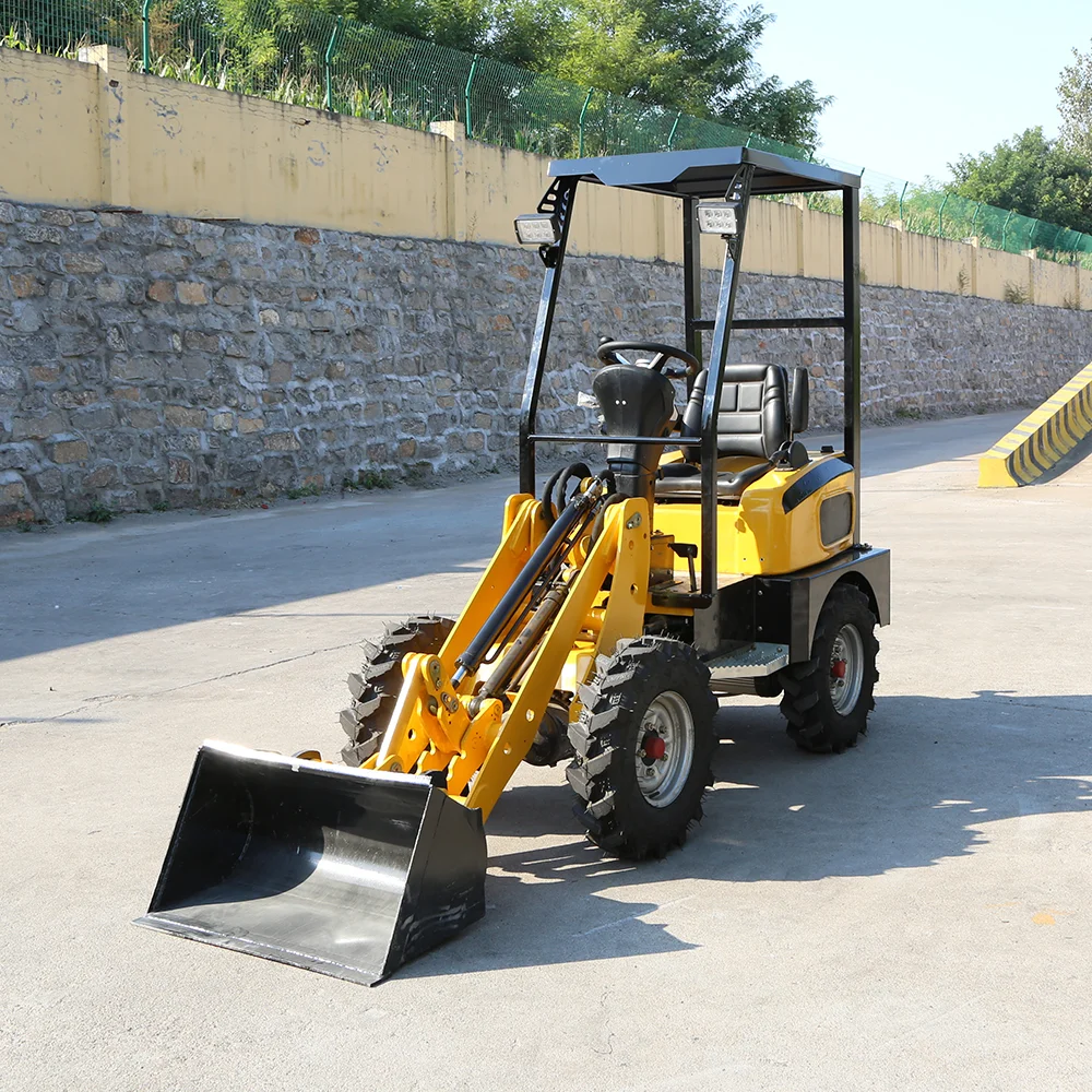 Многофункциональный мини-погрузчик с гидравлическим подъемником