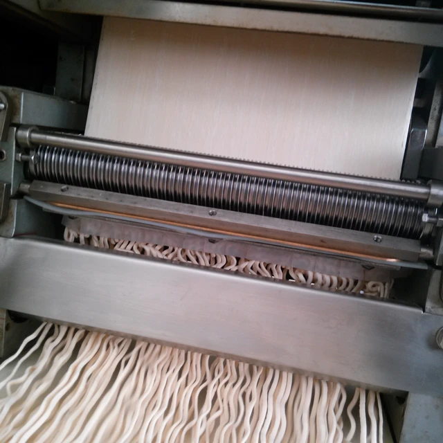 New Product Precise SS304 Shaved Noodle Slitter with Copper Scraper Slitter for Noodle Machine Accessories