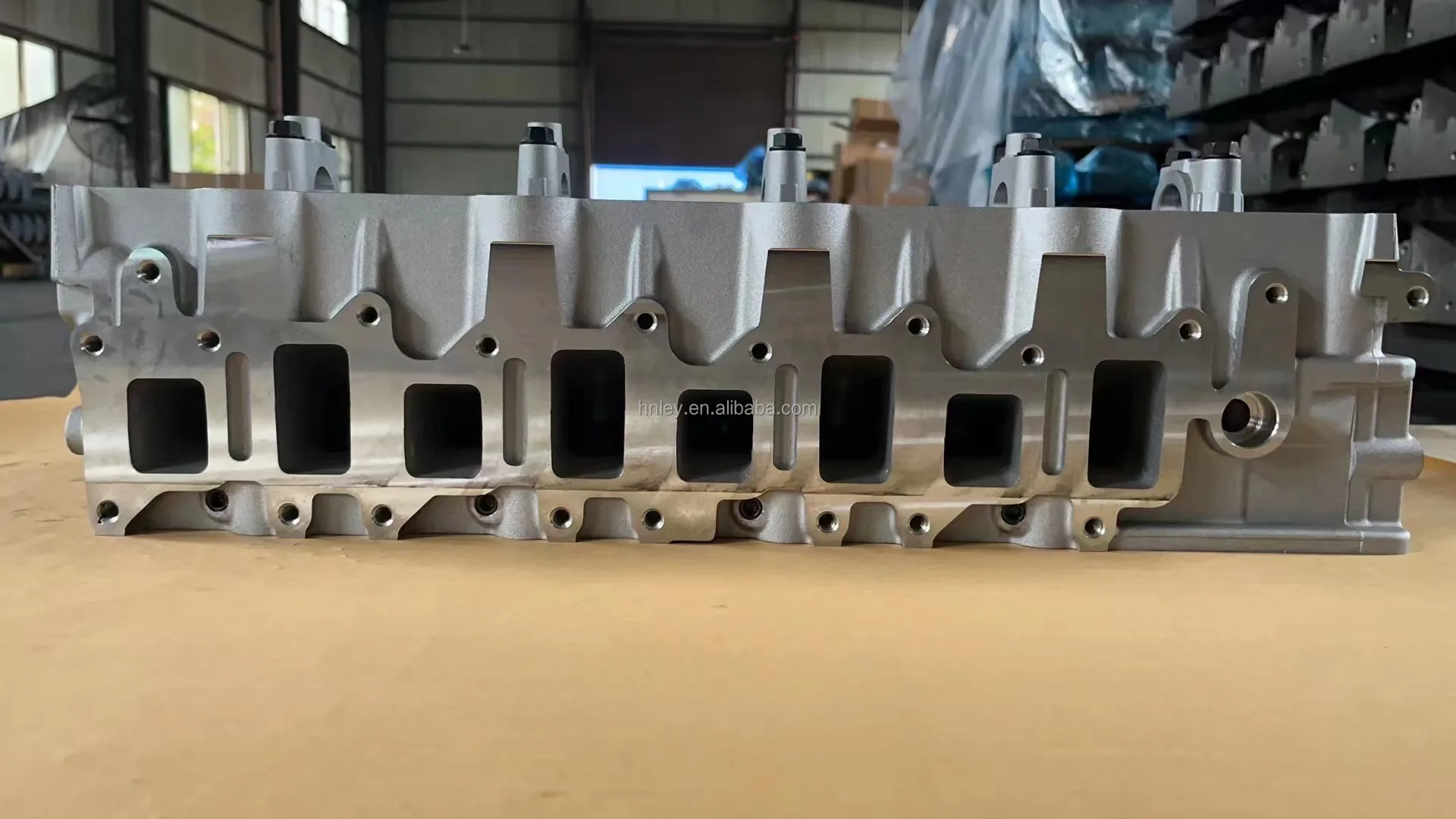 4M40 4M50 4M51 Cylinder Head for MITSUBISHI Auto Parts 4M40T Diesel ...