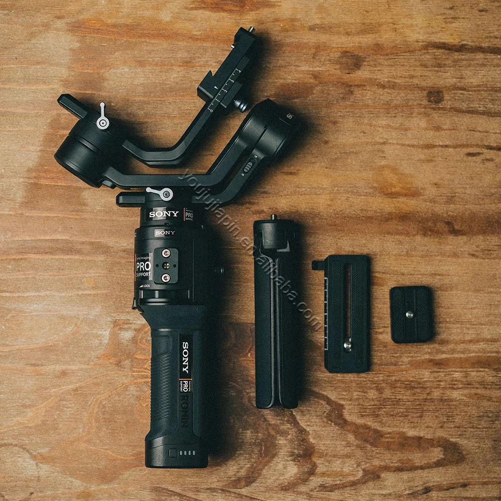 DJI Ronin SC Pro Combo - 3-Axis Gimbal Stabilizer for Cameras, 2kg