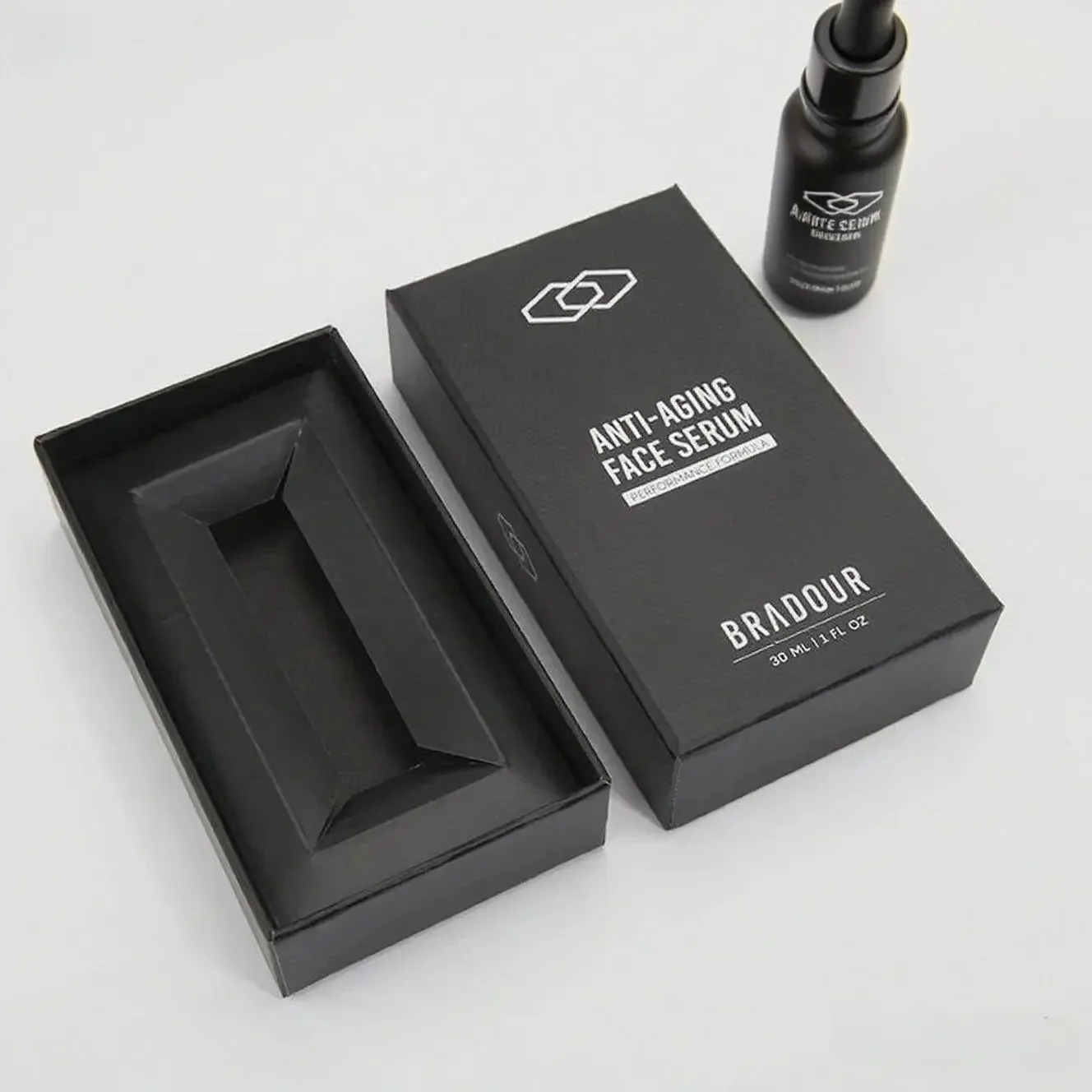 Customizable eco-friendly skincare gift boxes crafted from recycled kraft paper and plant-based inks, tailored for clean beauty brands' premium product packaging