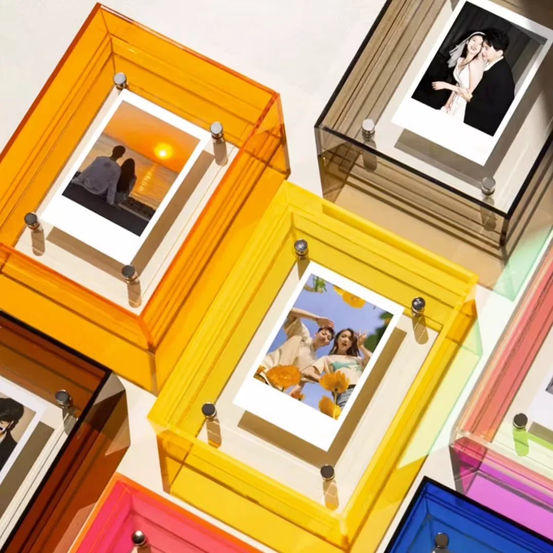 Wholesale Desktop Block Photo Frame 2x3 4x6 5x7 6x8 Custom Colorful Edge Wall Mount Acrylic Picture Frame supplier