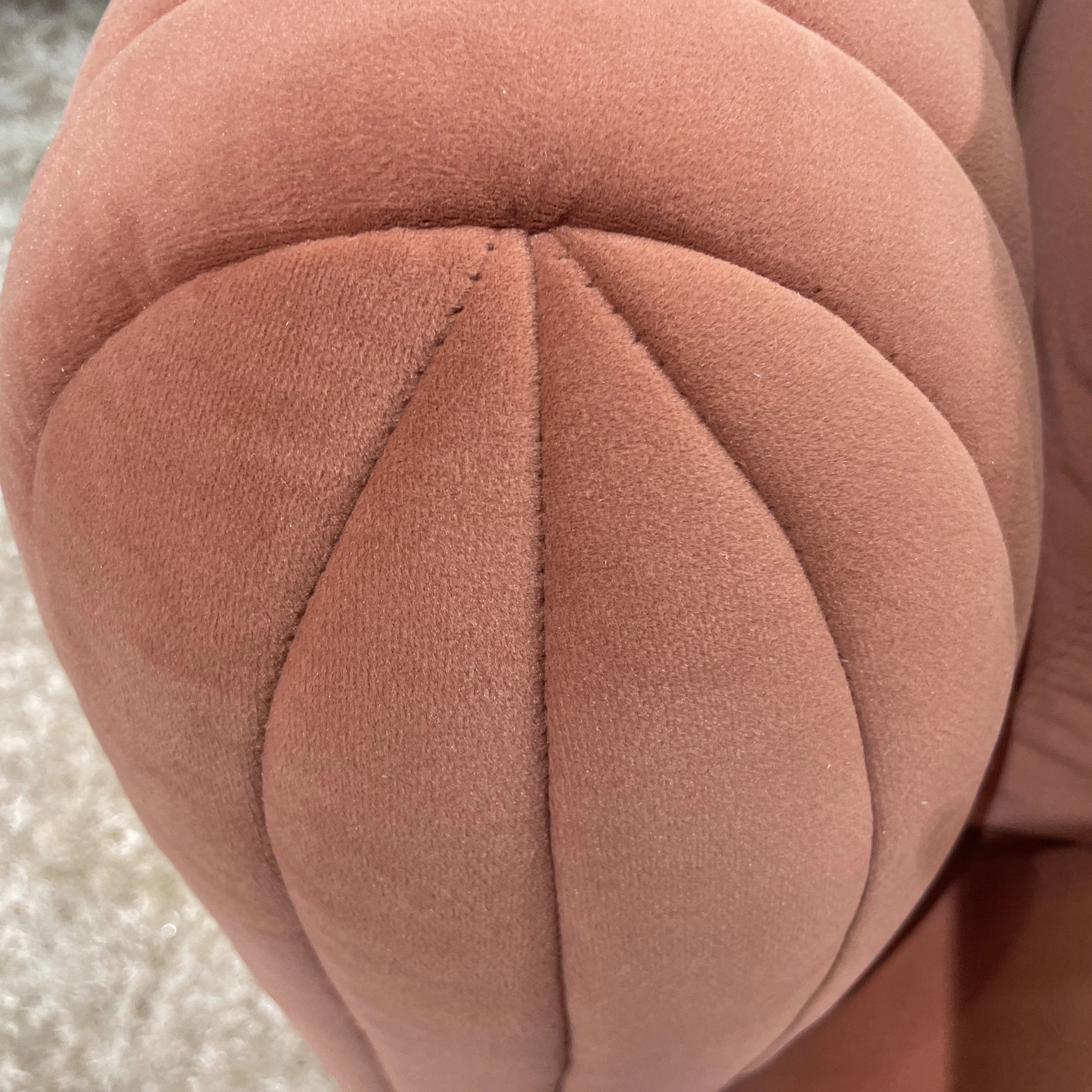 Nordic Latest Design Single Sofa Design Small Velvet Boucle Armchair Upholstered Round Swivel Armchair