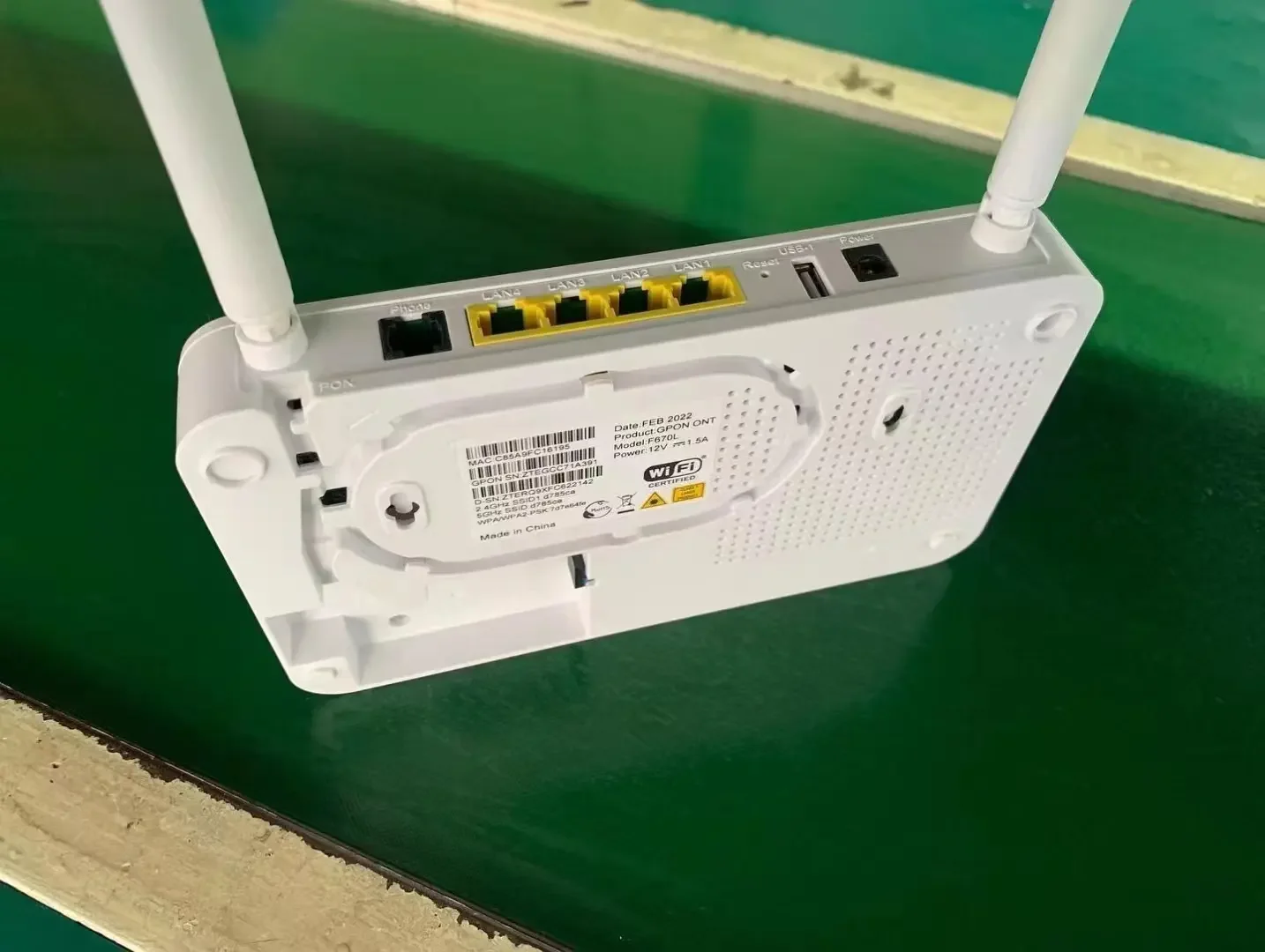 サンプル Fiber Optical Ftth Zte ONU ZXHN ZTE F660 V9.0 Gpon Xpon Onu Ont
