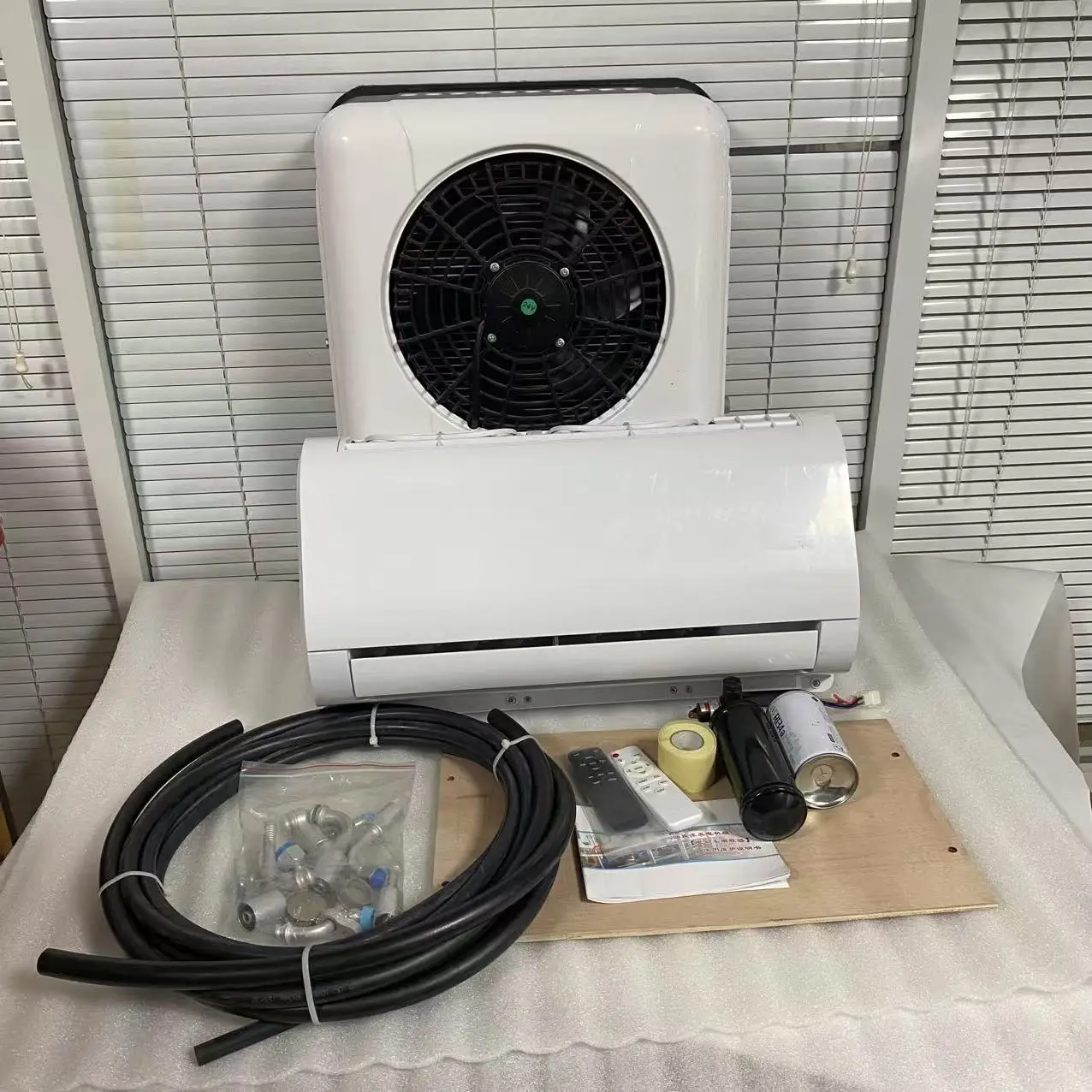 New 12V Mini AC Compressor 24V Split Air Conditioner R-134a Refrigerant for  Bus Truck Mobile Household Parking 12 Volt Fan