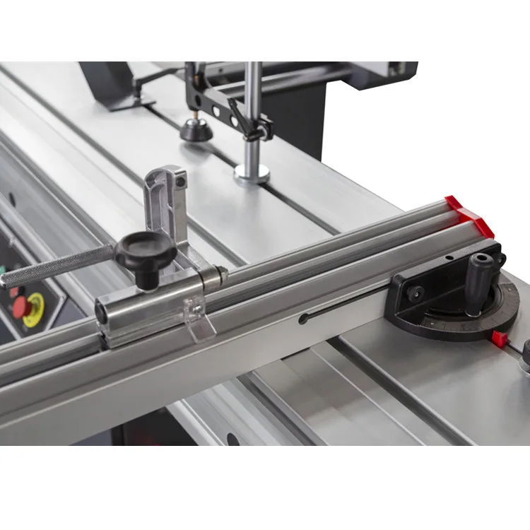 High-Accuracy Horizontal Wood Board Panel Saw Machine 220V New and Used for Furniture Manufacturing