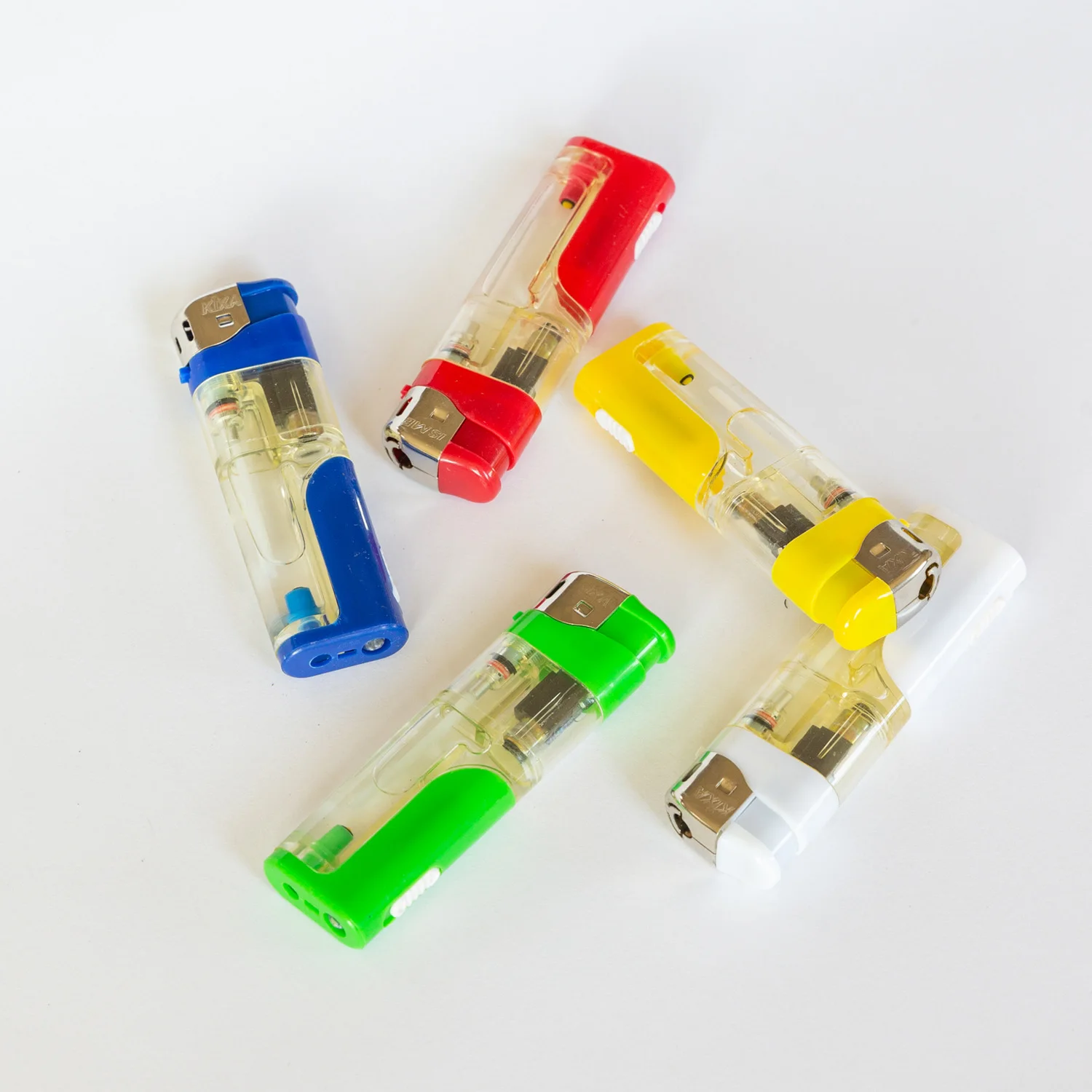 Manufacturer's Factory Direct LED Plastic Gas Cigarette Lighter Custom Logo Electronic Lighter Lamp Classic Design Style Camping