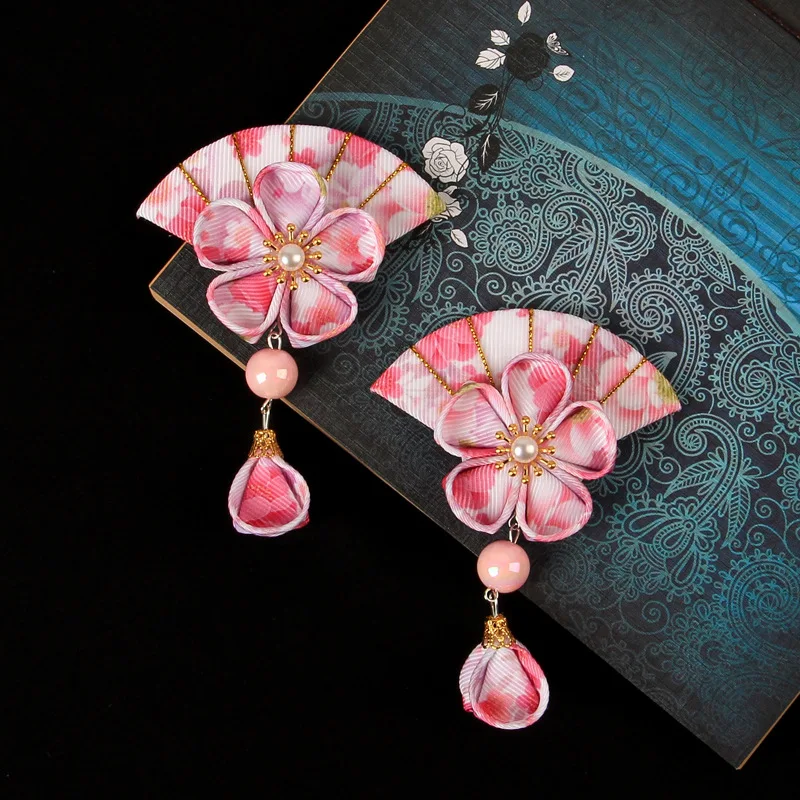 Kimono Hair Clip - Tsumami Kanzashi Fan with Sakura Flowers