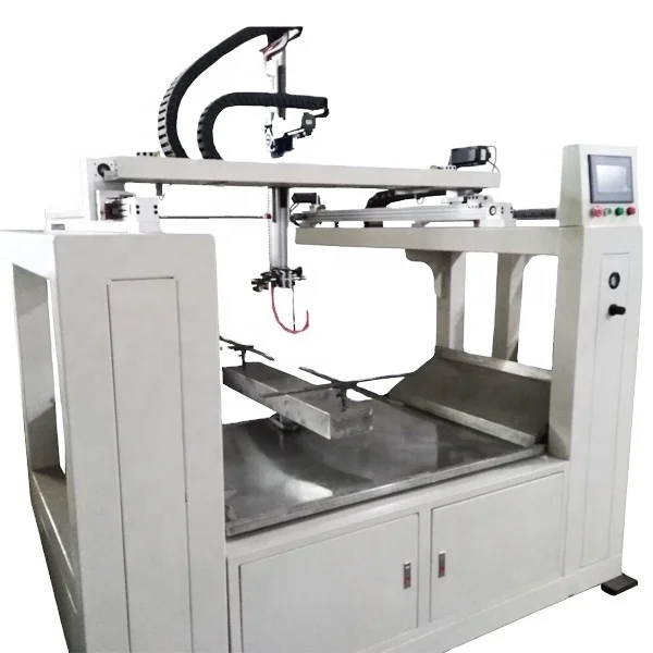 The factory sells  automatic  equipment 5 axis  spray painting  machine robot machine can  customized