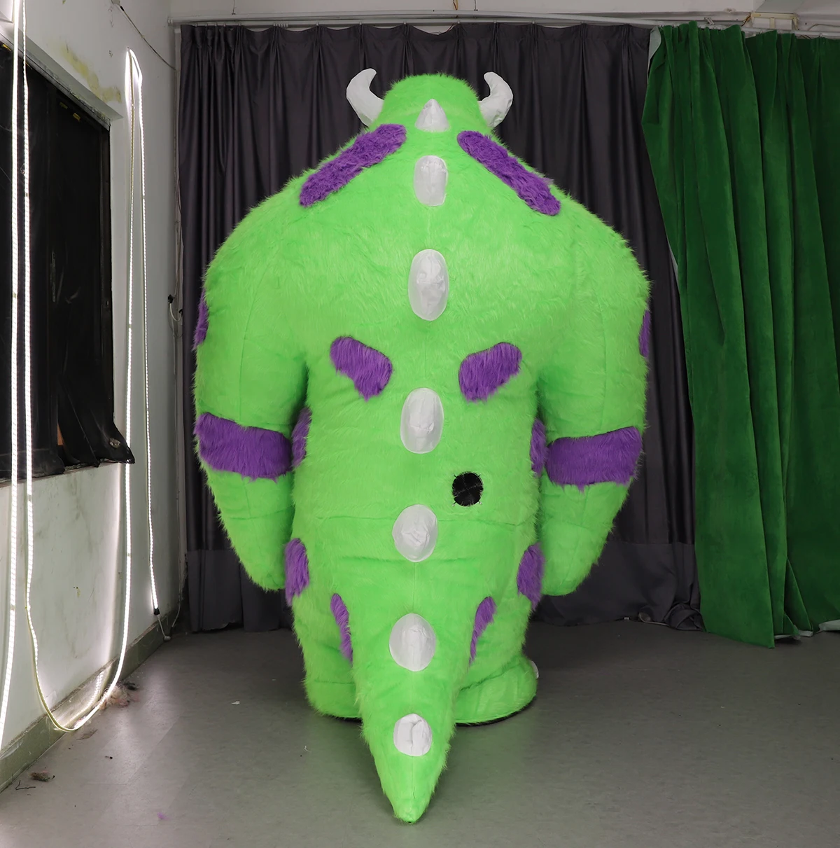 Attractive Adult Halloween Plush Furry Cartoon Character High Quality Inflatable Sully Monsters Costumes Inc Costume for Men