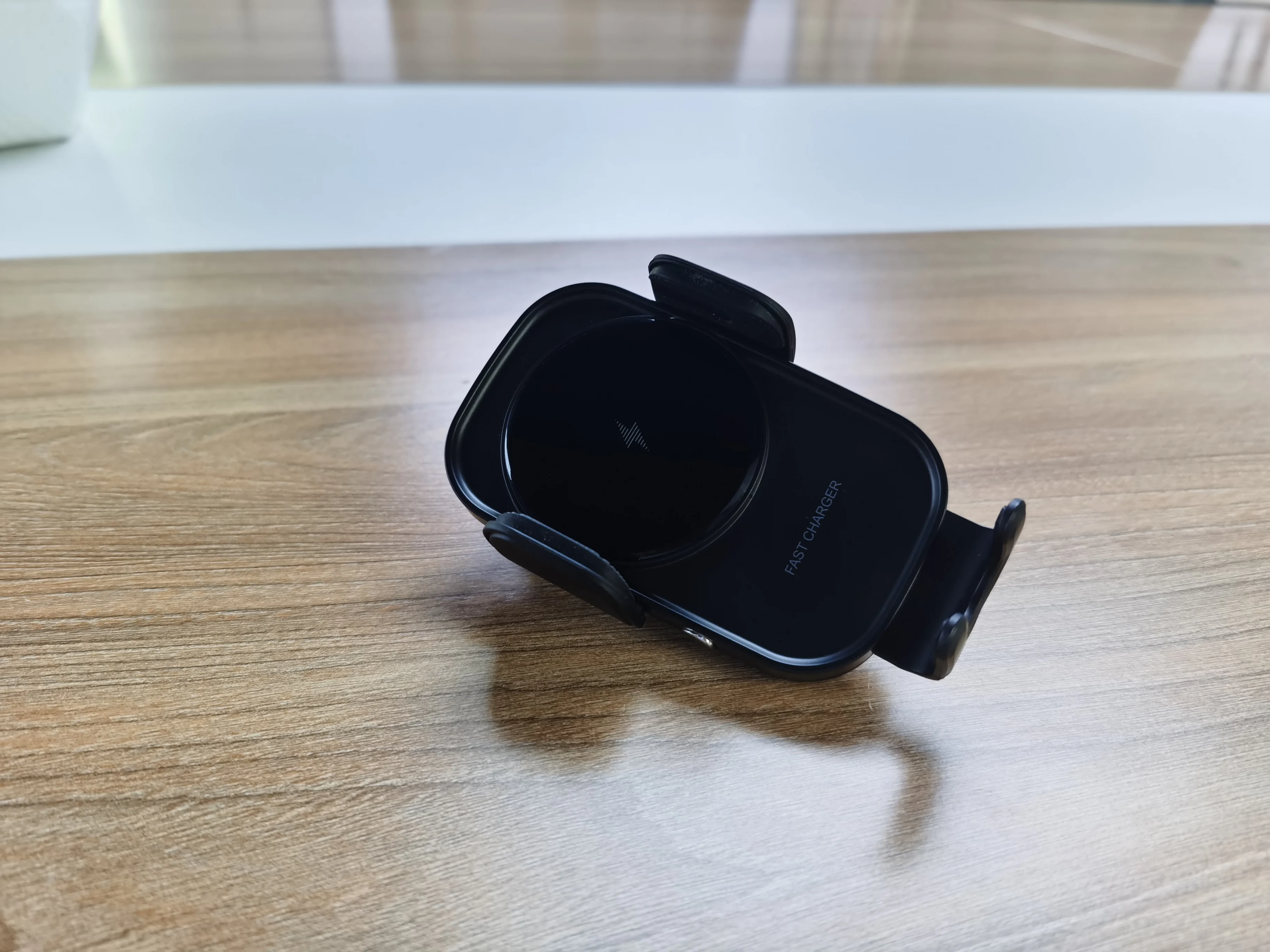 Универсальный с автоматическим зажимом 10 Вт 15 Вт USB-C смарт-датчик qi usb держатель мобильного телефона для быстрой зарядки инфракрасный беспроводное автомобильное зарядное устройство