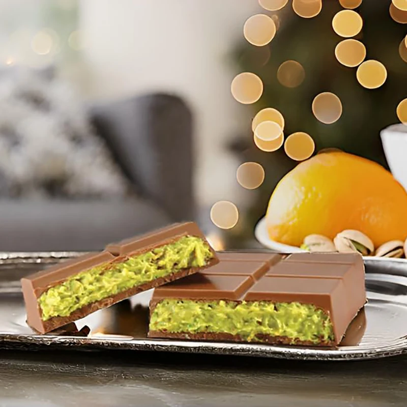 Dubai Chocolate Factory Specializing in OEM Services with Customizable Flavors Weights Packaging  Logos for International Buyers