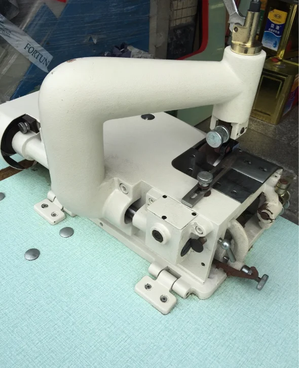 Used Sewing Machine in Stock Big Quantity Industrial Leather Handbag Skiving Machine