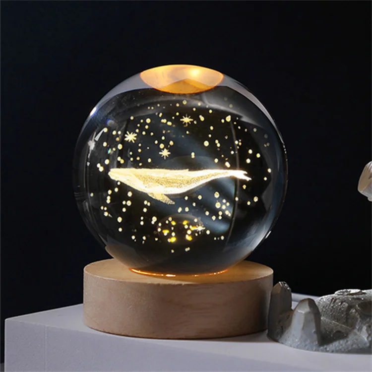 Fiorky Veilleuse Boule De Cristal 3D, Lampe Boule De Cristal Galaxies De 8 Cm Avec Base En Bois LED, Lampe De Table En Cristal Tactile USB Pour Chambre à Coucher, Décoration D'intérieur