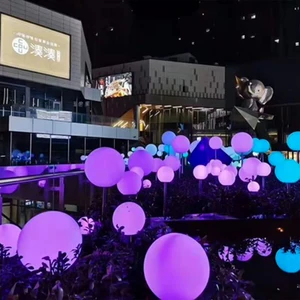 New Product Colorful Outdoor Round Ball Decorative LED RGBW Solar Pool Floating Light for Landscape Decoration