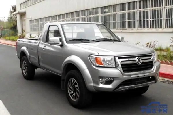 Лидер продаж Dongfeng, низкая цена, Одноместный пикап с 2 приводами, для продажи