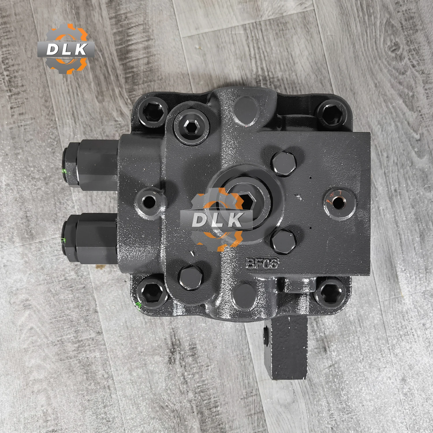 Excavator Spare Parts: DX300 DX300LC Swing Motor 170301-00249