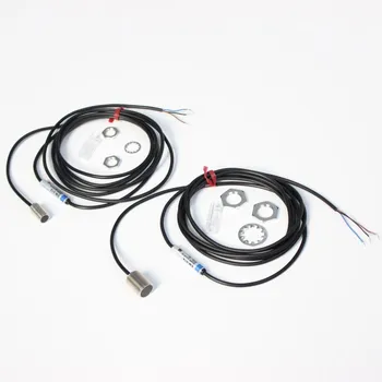 Keyence EM-080 NPN 8mm Proximity Sensor with in-Cable Amplifiers