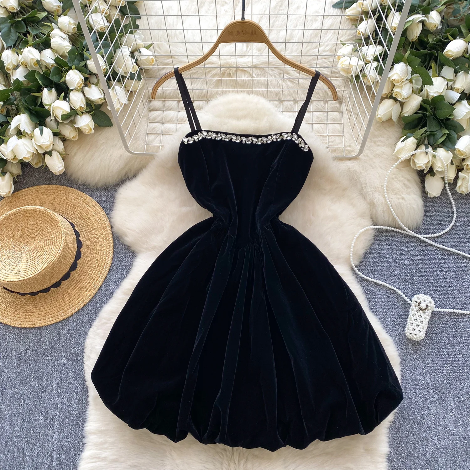 casual roman dresses What to Wear in Rome: Stylish & Comfortable Outfits