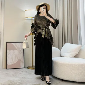2026 Elegant Fashion Age-Reducing Two-Piece Set Custom Flower Loose Mother Suit Top Generation Bronzing Heavy Industry Custom