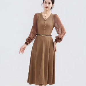 Plus Size Women's Floor-length Pleated Dress Net Fabric Sleeves Fish-scale Pleats Polyester Casual Style Wholesale Available.