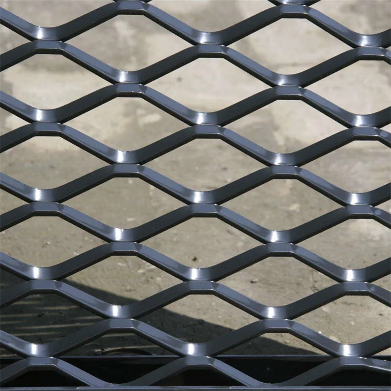 Customized Galvanized Steel Wire Mesh Fencing Dog Kennel Expanded Metal Wire Mesh with Cutting and Welding Processing Services