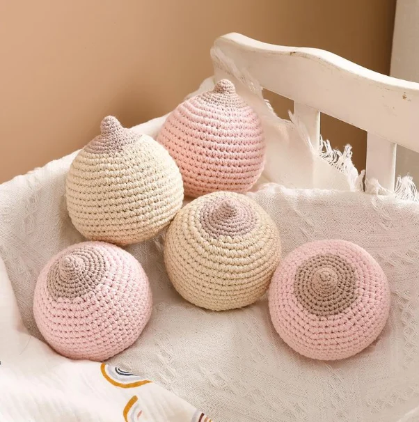 New Mother Breast Feeding Baby Simulation Model Amigurumi Crochet Toys Handmade Amigurumi for Soothe Your Baby to Sleep