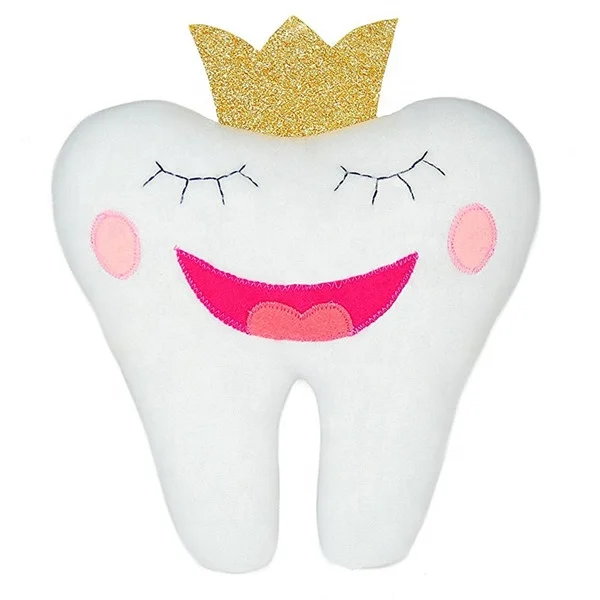 翼のあるぬいぐるみをぶら下げている家の装飾カスタム漫画ぬいぐるみ