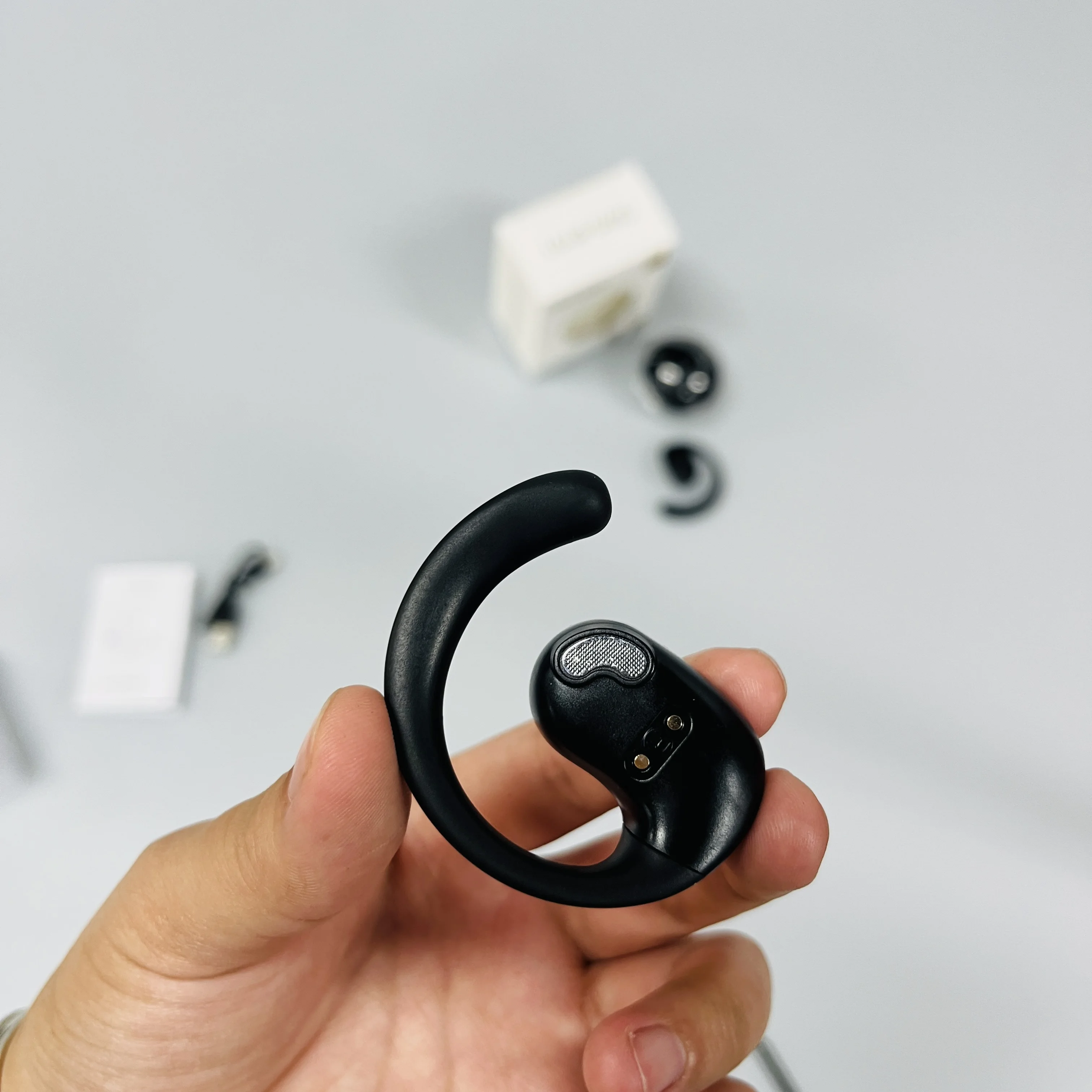100+ Languages & Accents Multi-Mode Translating Earbuds OWS Translation Earbuds AI Real-Time Translation Earbuds