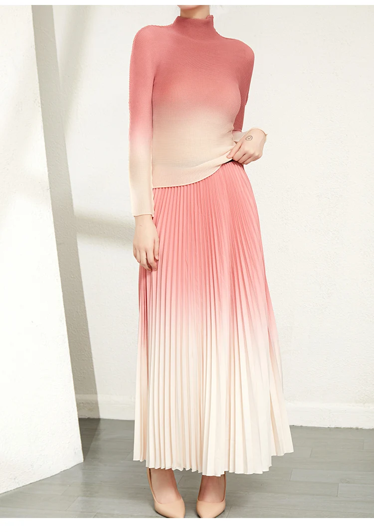 Fast Delivery Clothing 2022 Pleat Printed Gradient Color Women 2 Pieces