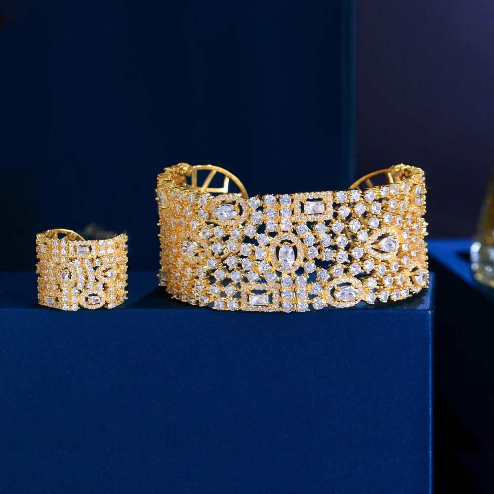 Lot De Bracelets Femme Dorés - Manchettes Imposantes Brillantes - Neuf Sans Emballage