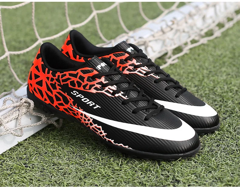Мужская футбольная обувь высокого качества на заказ для мальчиков с мягкой подошвой носки нескользящая