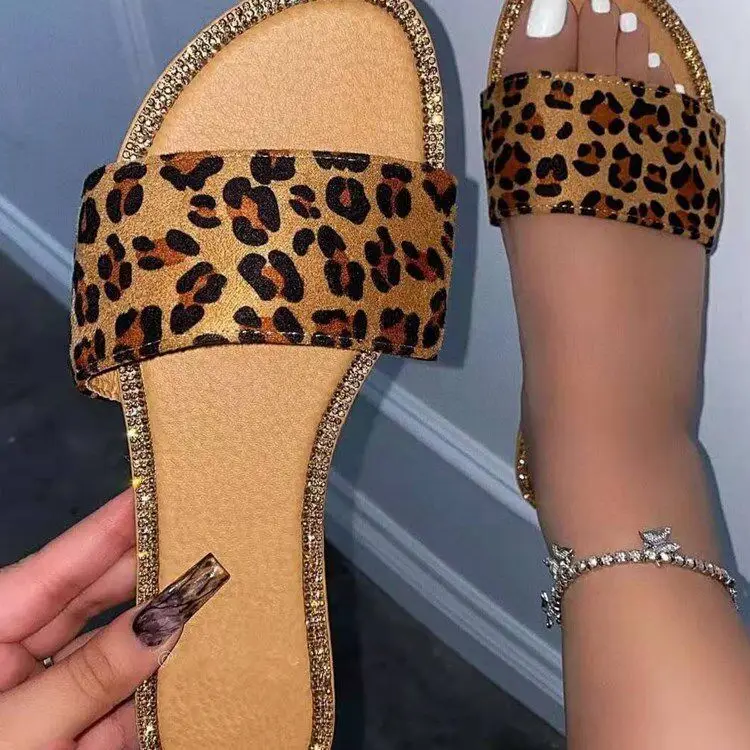 leopard print ladies slippers