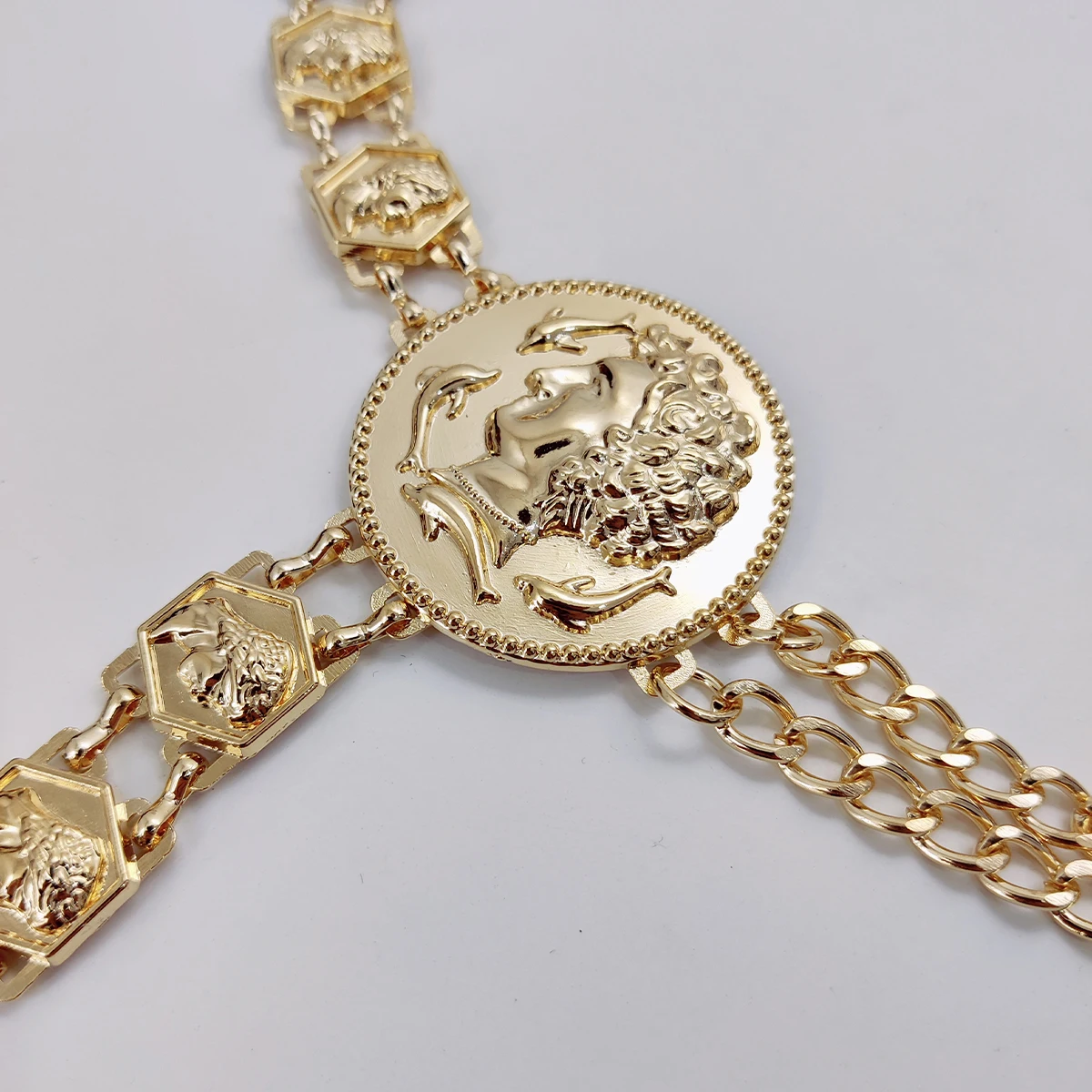 Gold Chain Belt Female Waist Y2K Punk Designer Belts for 